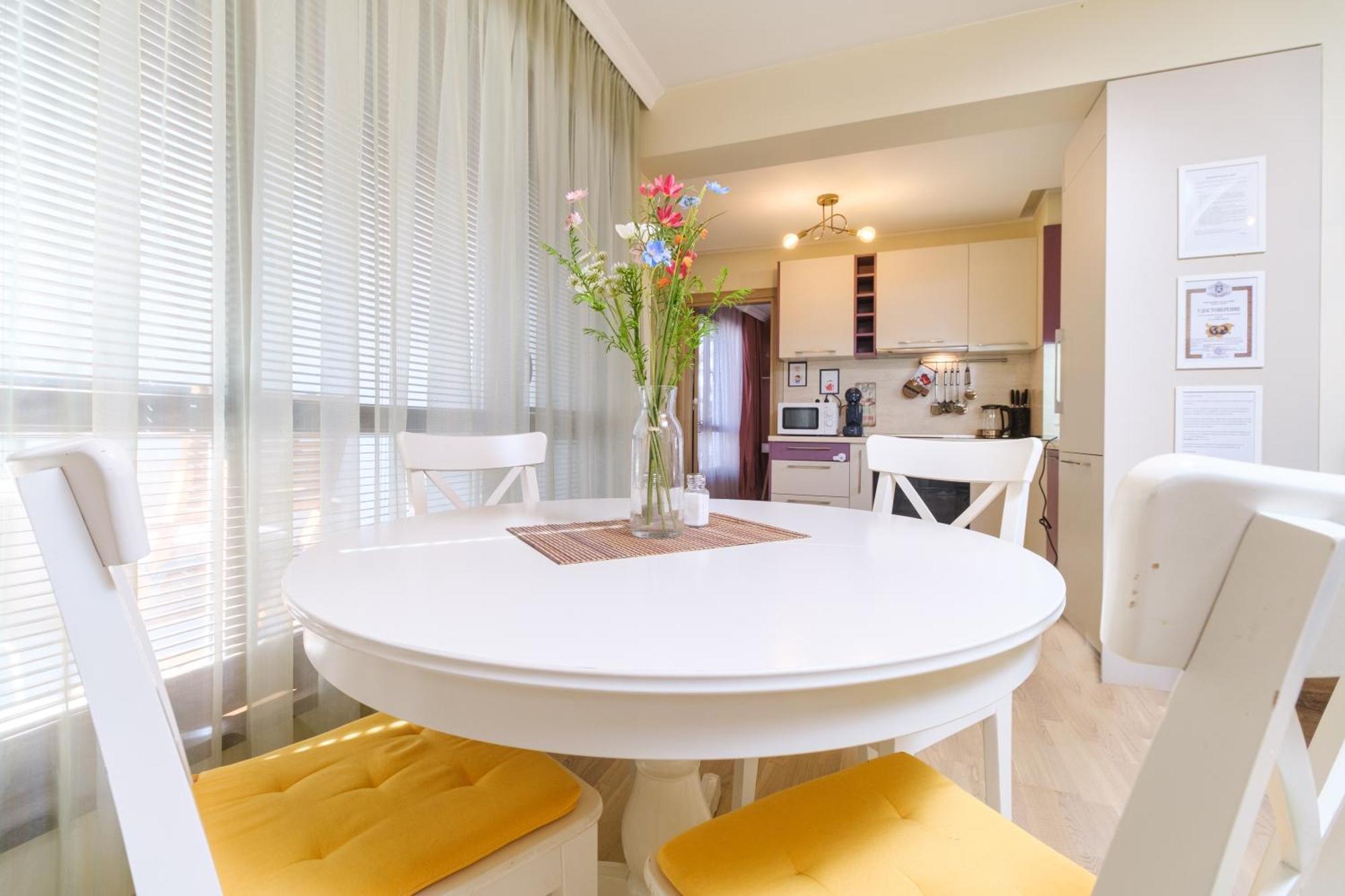 Riverside 2-Bedroom Apartment 플로브디프 외부 사진