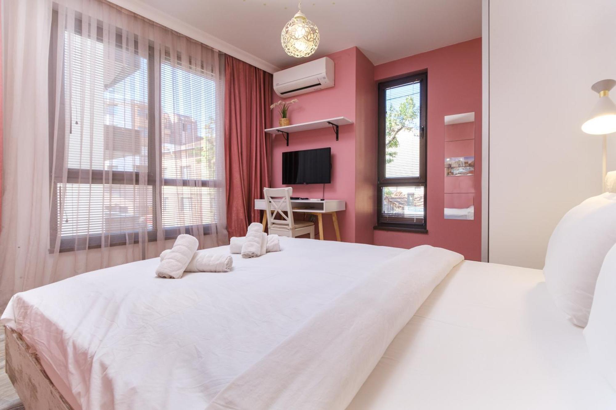Riverside 2-Bedroom Apartment 플로브디프 외부 사진
