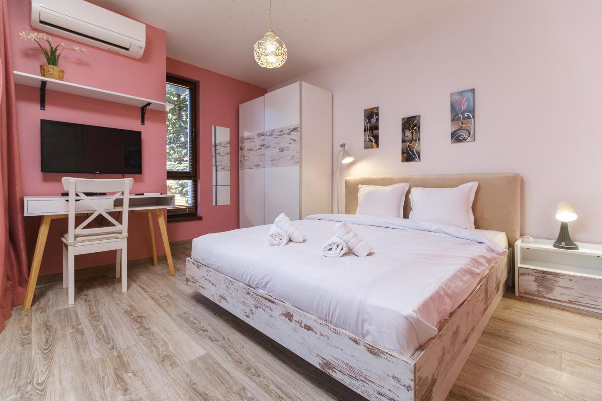 Riverside 2-Bedroom Apartment 플로브디프 외부 사진